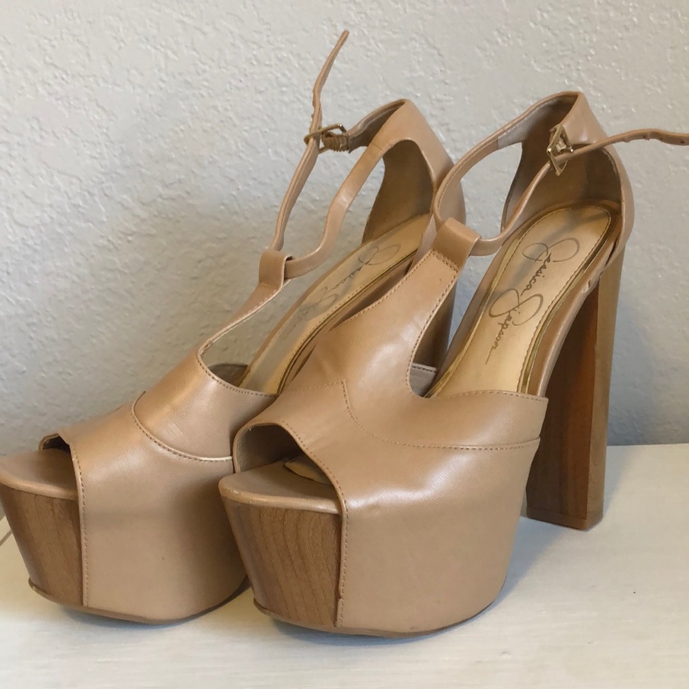 Jessica Simpson nude platform sandals
